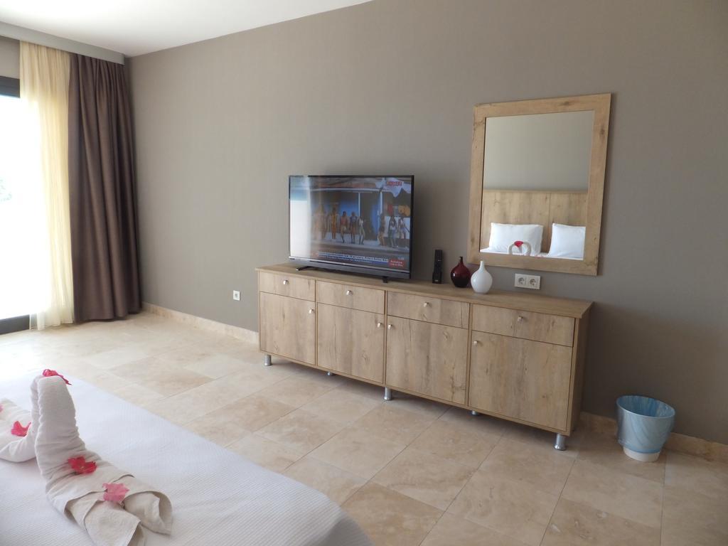 Ayvalı Aytas Hotel מראה חיצוני תמונה